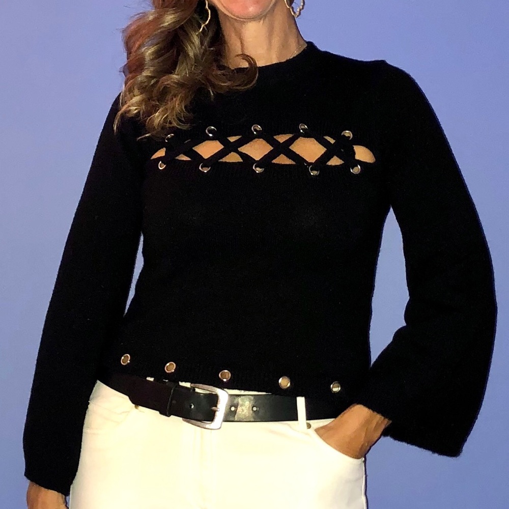 ❤️Host Pick❤️ LF Carmar Cropped Sweater